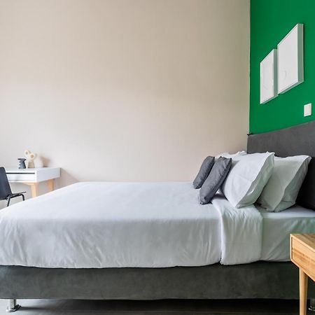 Snug By Zoia Living Apartment เอเธนส์ ภายนอก รูปภาพ