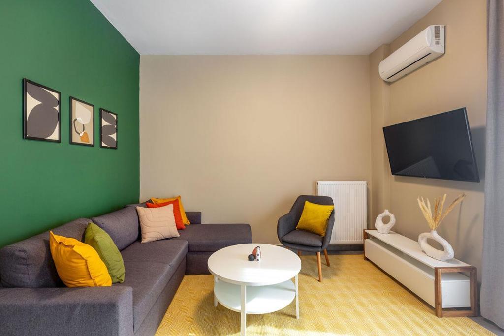 Snug By Zoia Living Apartment เอเธนส์ ภายนอก รูปภาพ