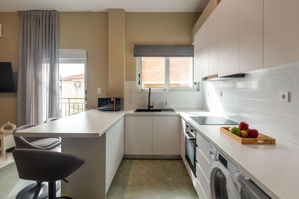 Snug By Zoia Living Apartment เอเธนส์ ภายนอก รูปภาพ