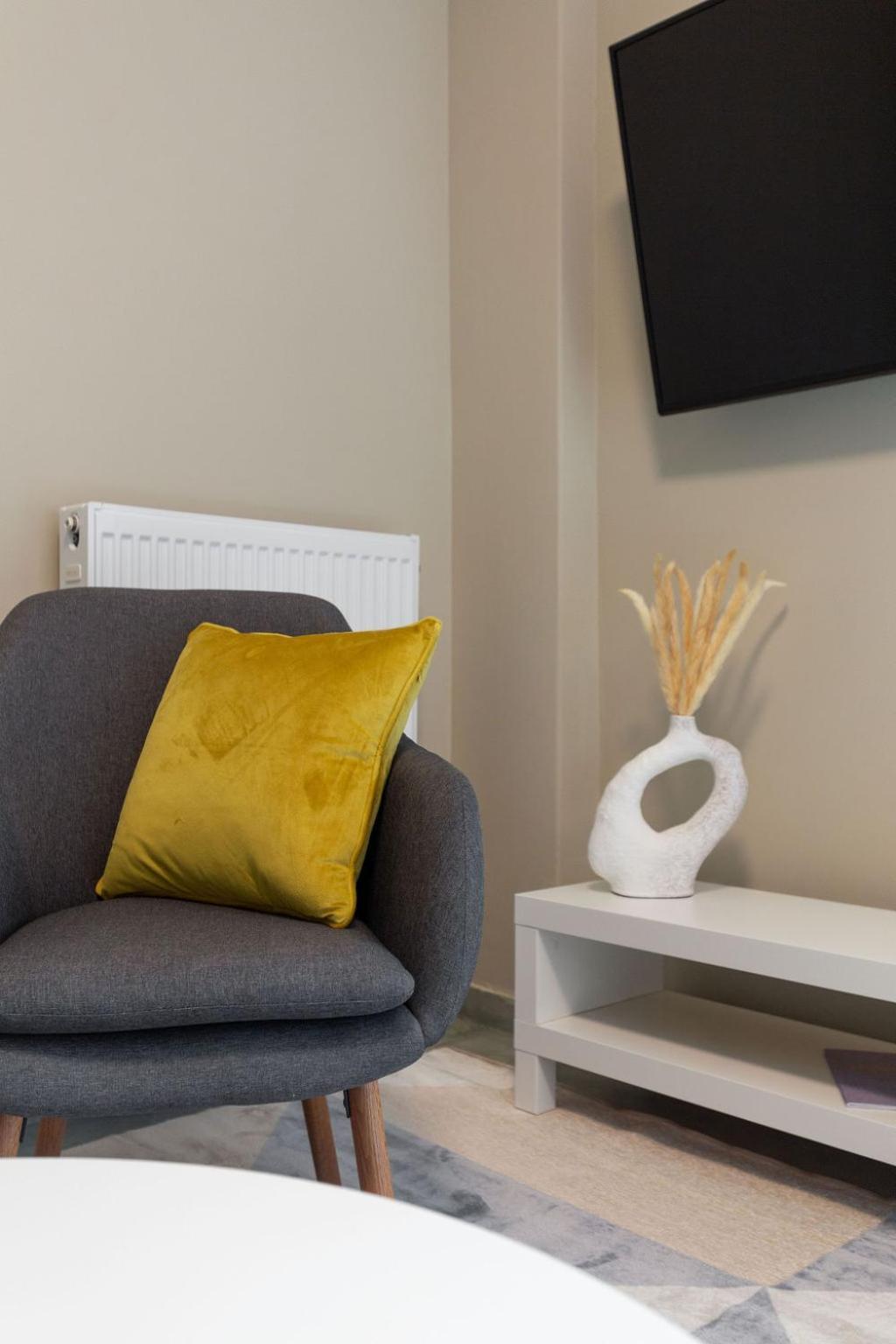 Snug By Zoia Living Apartment เอเธนส์ ภายนอก รูปภาพ